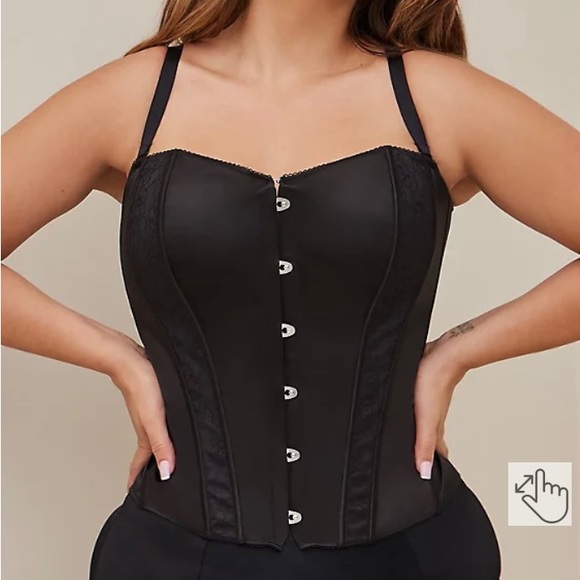 Black satin/lace bustier by Torrid, 1X New - Picture 1 of 4